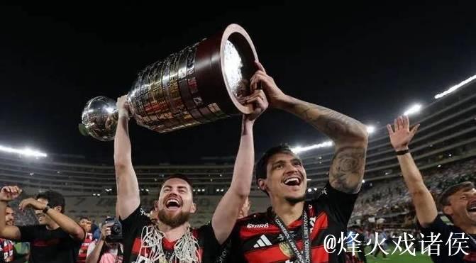 弗拉门戈传奇主帅带队称霸解放者杯，创历史壮举